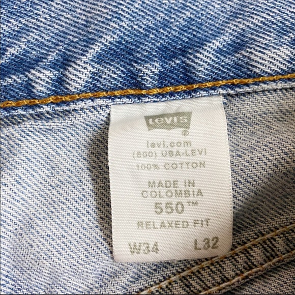 LEVI’s Relaxed Fit W34 L32 - Picture 4 of 5
